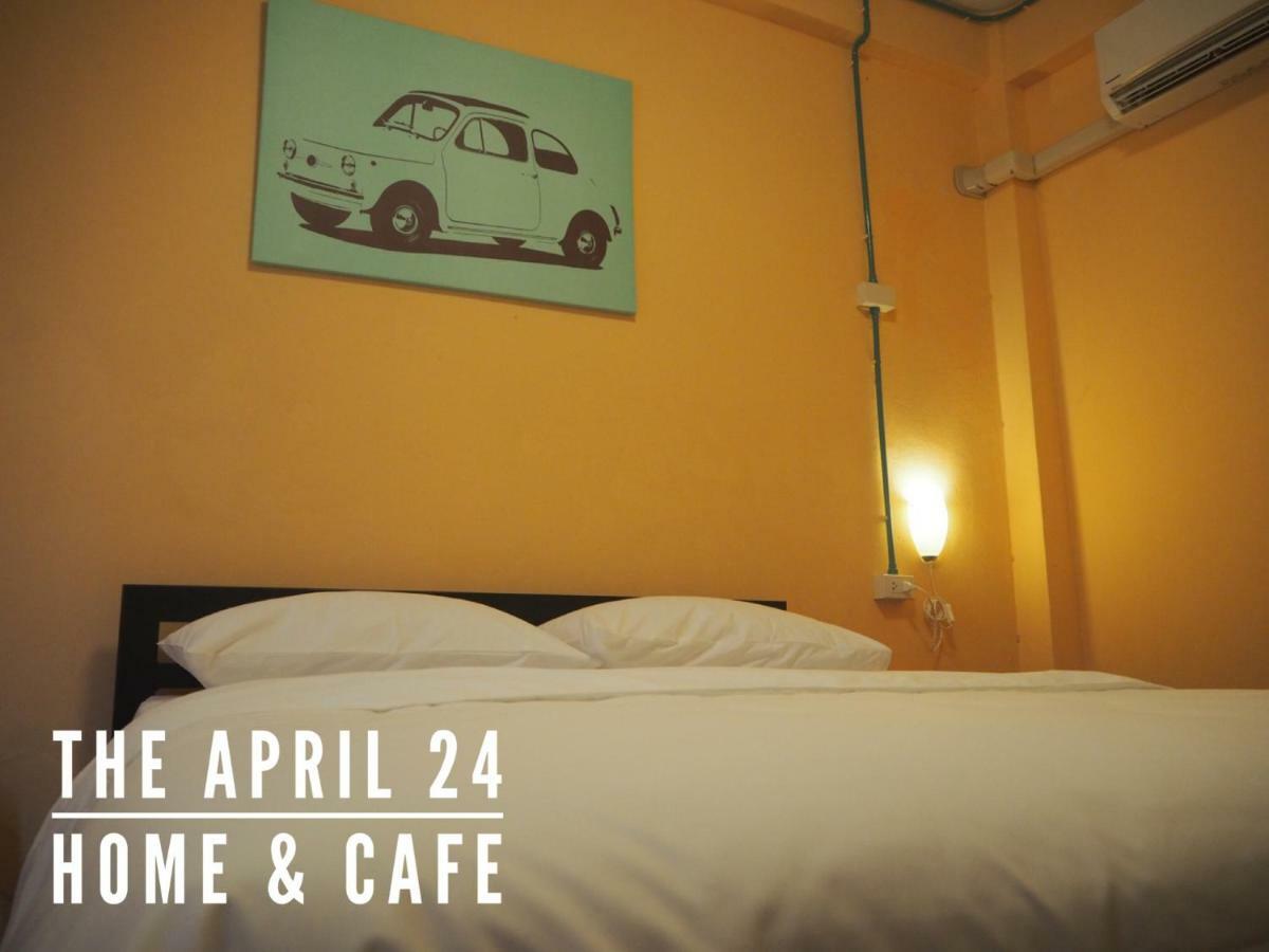 The April 24 Home Bangkok Exteriör bild