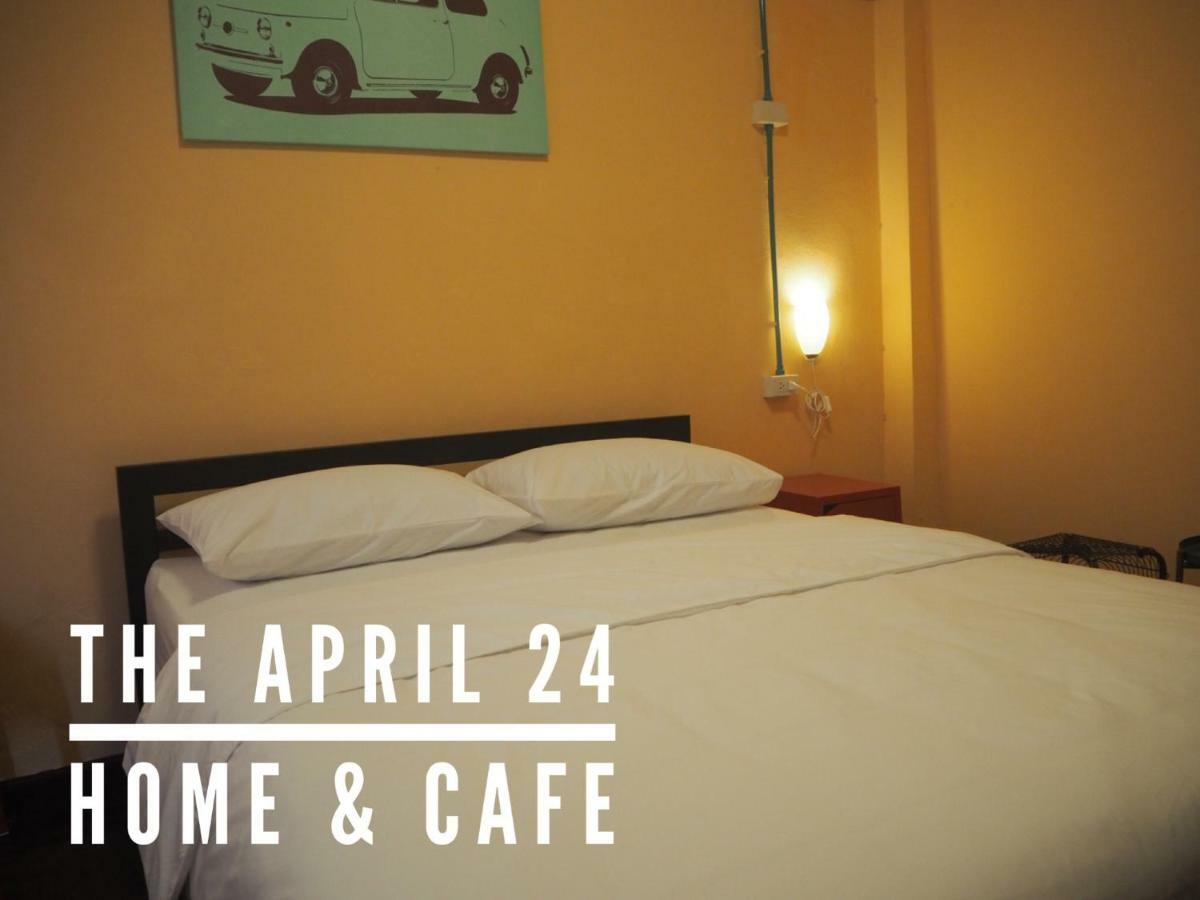 The April 24 Home Bangkok Exteriör bild