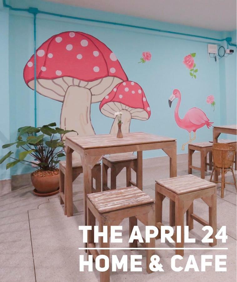The April 24 Home Bangkok Exteriör bild